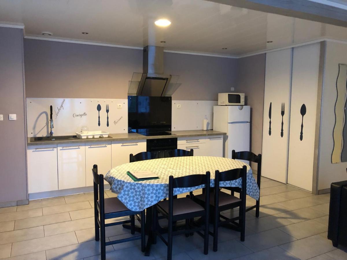 Domaine De L'Ile - Gites Et Chambres D'Hotes Castelsarrasin Bagian luar foto